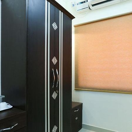 Majestic Inn Chennai Exterior foto